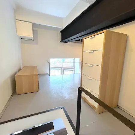 شقة Minimalistic Style Loft In The City Center